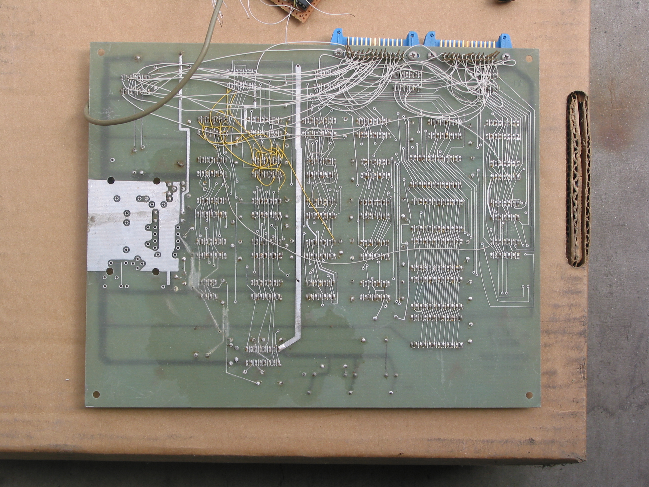 display controller, circuit side