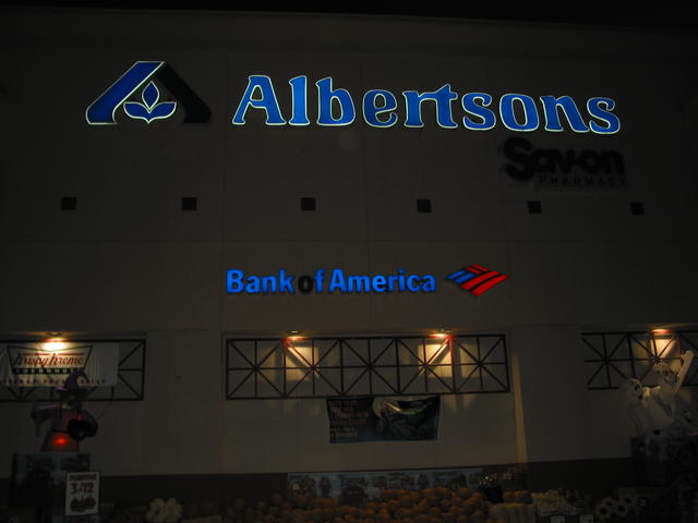 Bank f America
at Albertsons store in Mountain View, CA